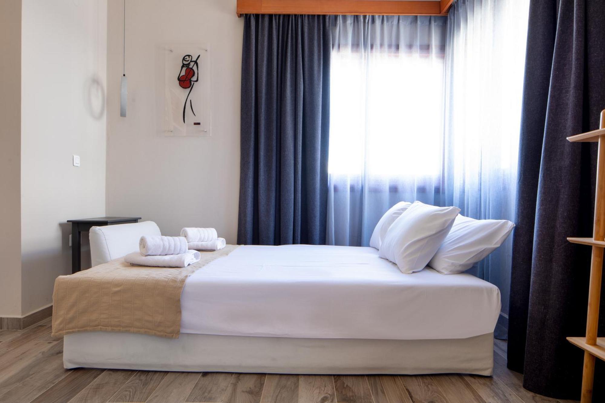 Avra Apartments كاليفيس الغرفة الصورة